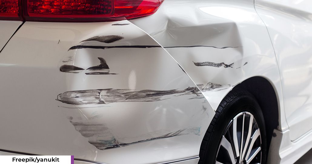 Mobil Bekas Tabrak. (Freepik/yanukit)