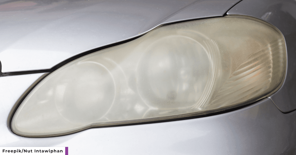 Mika lampu mobil. (Freepik/Nut Intawiphan)