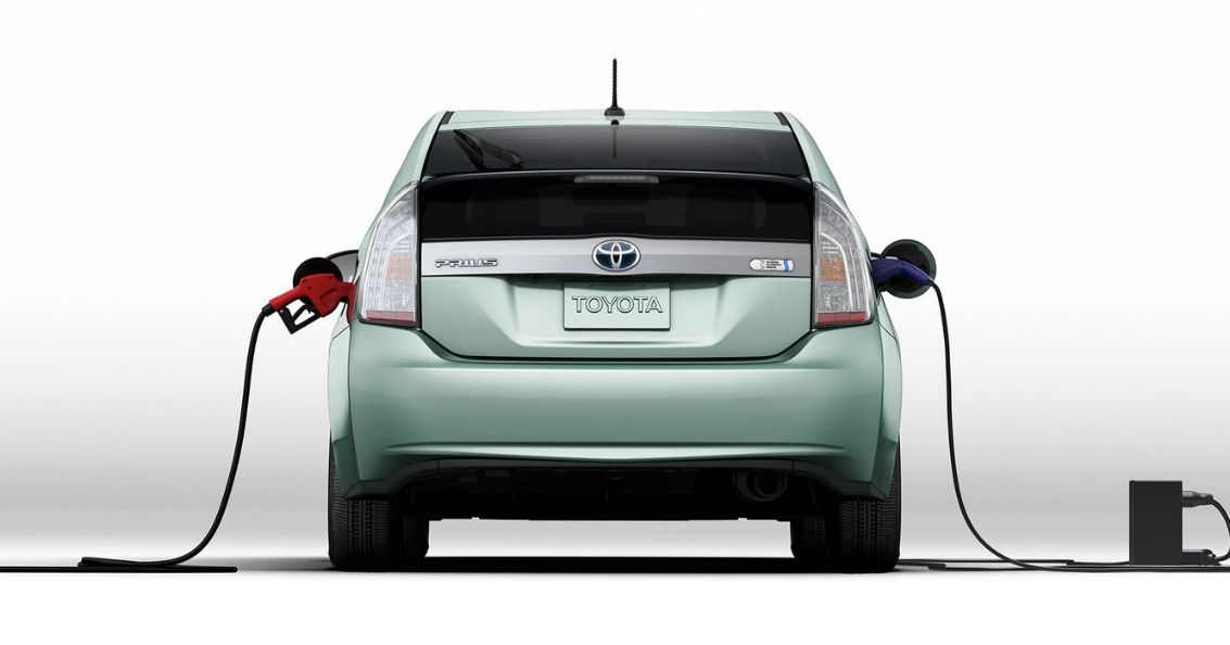 Mobil Usia 10 Tahun ke Atas Dilarang Beroperasi di Jakarta Pada 2025